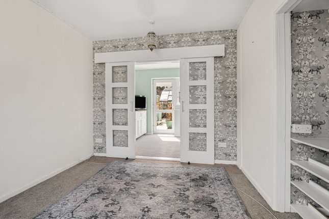 2, Clarendon Road, Newton Abbot photo 3
