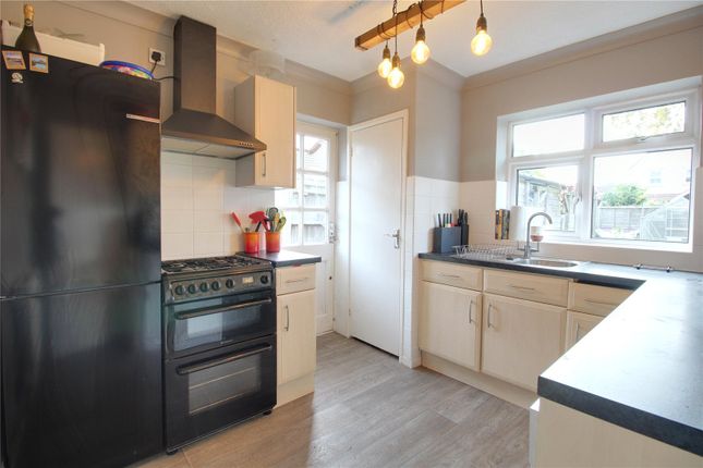 1, Burns Avenue, Fleet photo 2