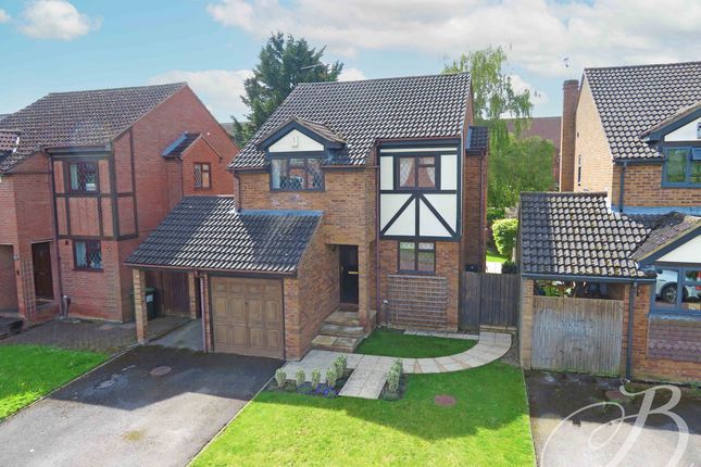 Thumbnail Detached house for sale in Deerswood, Maidenhead
