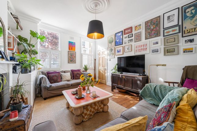 13, Santley Street, London photo 2