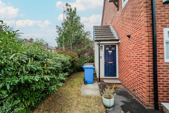 56, Wayfarers Way, Swinton photo 3