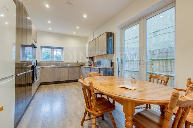 Southview Drive, Westcliff-On-Sea photo 3