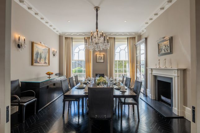 16, Chester Terrace, London photo 3