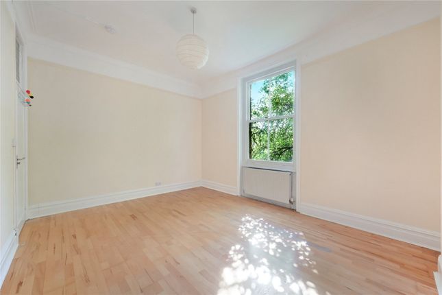 12, Elgin Court,, Elgin Court, London photo 4