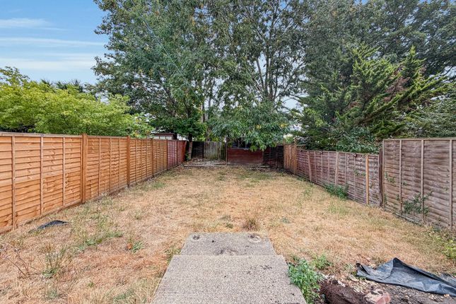 386 Well Hall Road, London photo 4