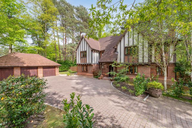 Thumbnail Detached house to rent in Coronation Road, Ascot