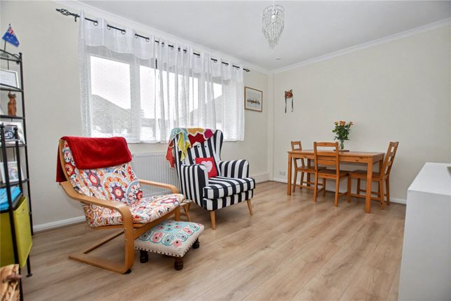 35, Mera Drive, Bexleyheath photo 3