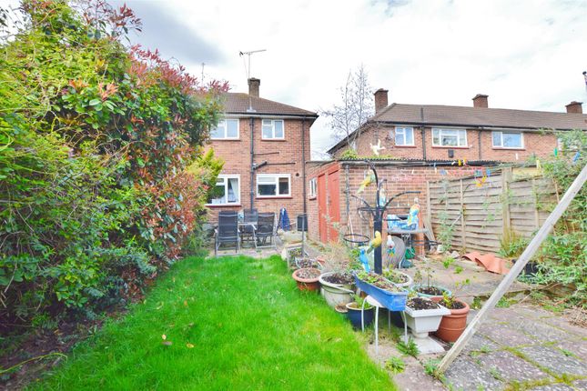 End terrace house for sale in Northborough Road, Slough, Slough
