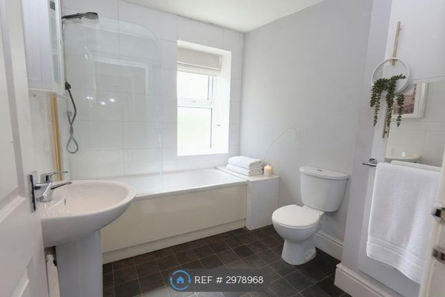 Hardy St, Eccles, Manchester photo 5