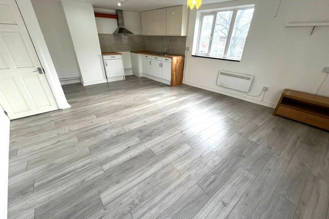 11B, High Street, Wolverhampton photo 2