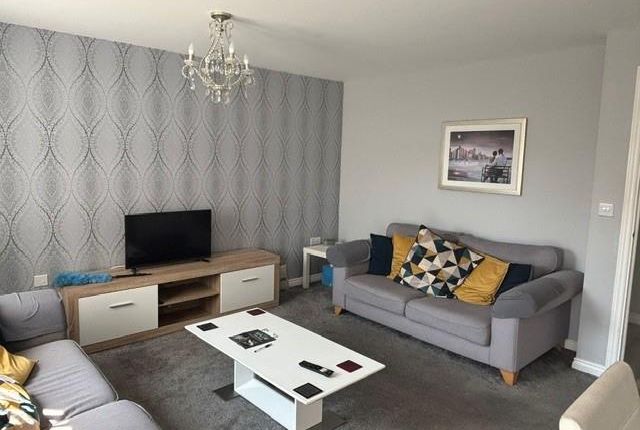 80, Birchfield Way, Telford photo 4