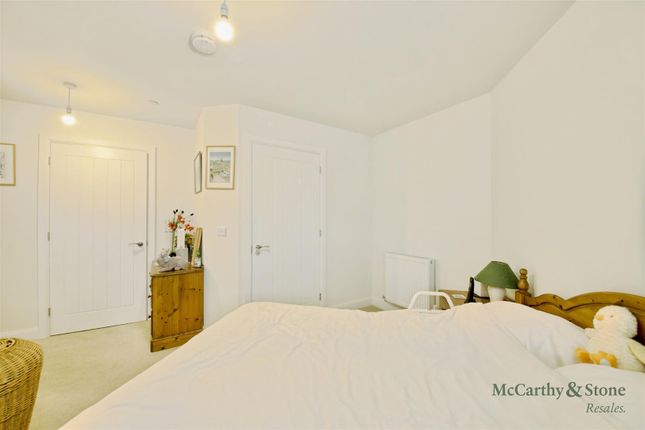 3 Samuel House, 1b Westpole Avenue, Barnet photo 4