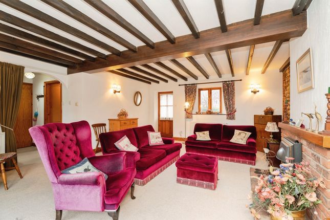 2, Incleborough Close, Cromer photo 4
