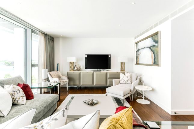 Flat for sale in Chelsea Waterfront, Waterfront Drive, London