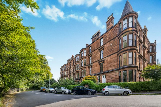 1-Web-Or-Mls-68 Kelvin Drive Flat 1.1_17