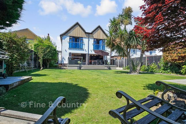 24X, Gresham Avenue, Margate photo 2