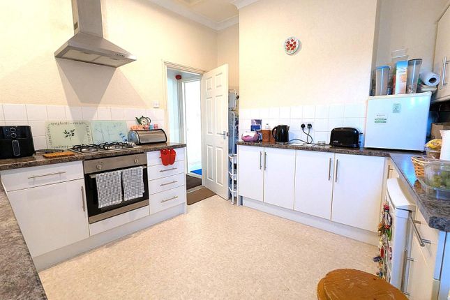 44a, Regent Street, Shanklin photo 3