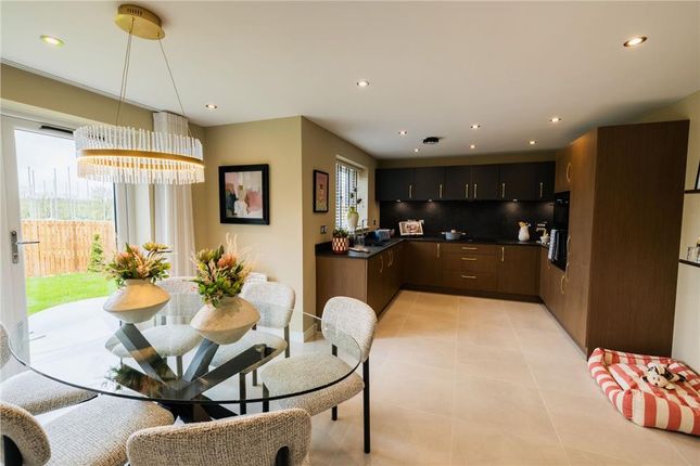 192, Delves Lane, Consett photo 4