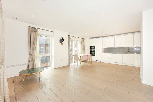 Flat 20, May House, 39, Achill Close, Colindale photo 2
