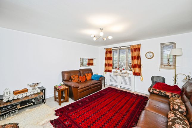 3, Broadacre Way, Alfreton photo 4