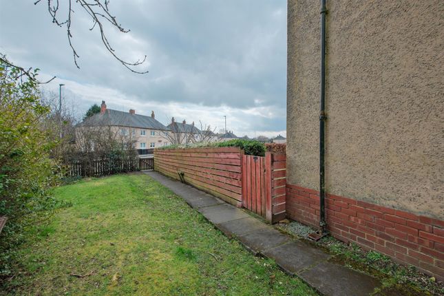 Flat for sale in Cairngorm Crescent, Wishaw