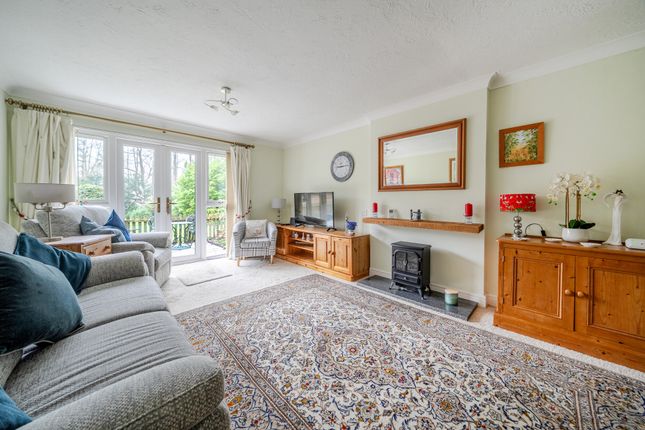 20 Meridian Court, Bagshot Road, Ascot photo 3