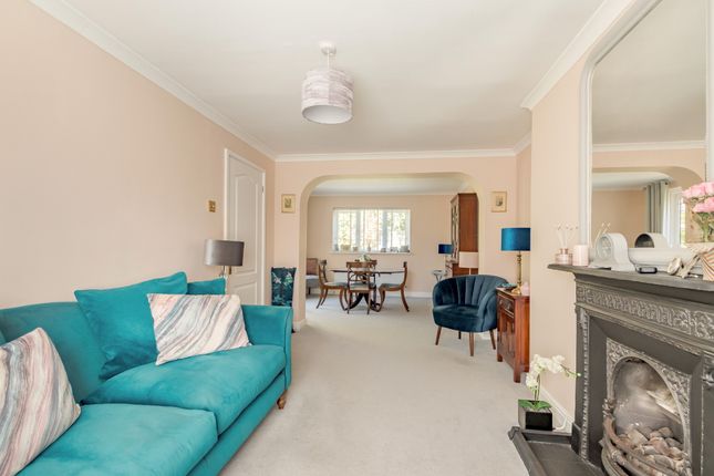 65 Chestnut Lane, Amersham photo 4