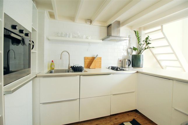 Flat 3, 64, Montpelier Road, East Sussex photo 4