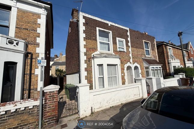 Britannia Road, Southsea photo 2