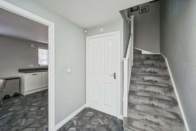 7, Goldcrest Avenue, Mansfield photo 5