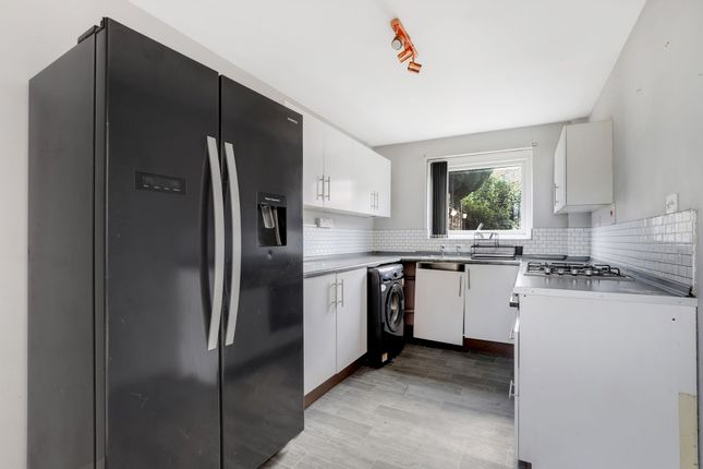 61 Corsham Gardens, Nottingham photo 4