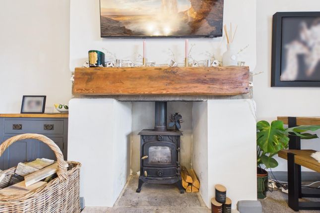 101, Gilstead Lane, Bingley photo 4