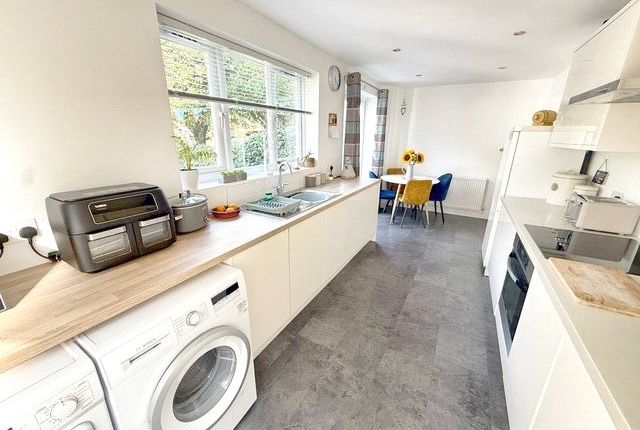 22, Moss Lane, Crewe photo 2