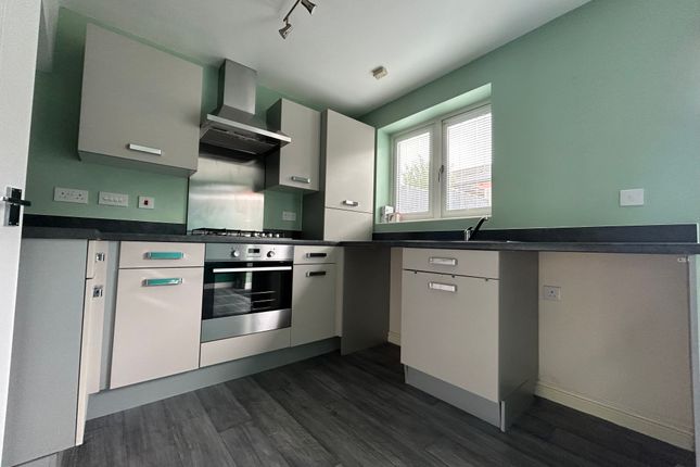64, WOLVERHAMPTON photo 2