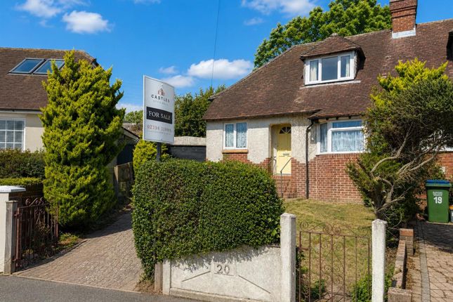 3-bed semi-detached on 20, Edward Grove, Fareham, £325,000