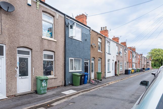 1-bed house on 89, Lime Street, Grimsby, £45,000