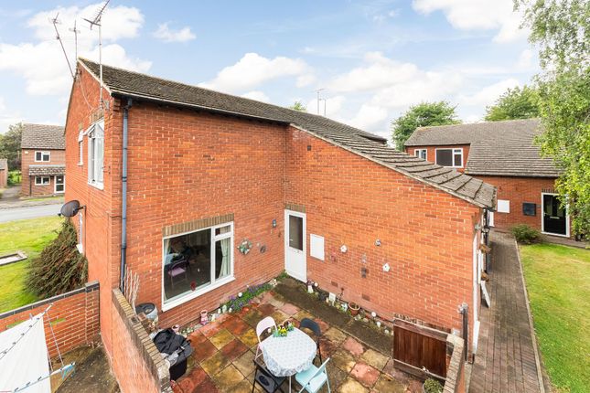 Thumbnail Maisonette for sale in Regent Gardens, Didcot