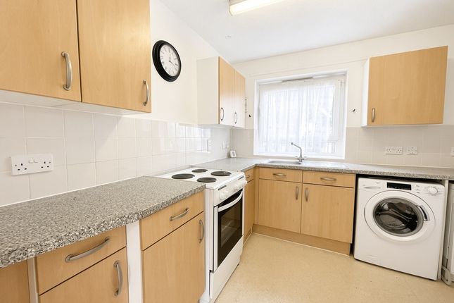 78, Enfield photo 2