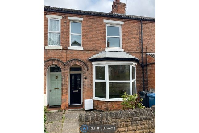 2-bed terraced on Byron Road, West Bridgford, Nottingham, £1,250/mo