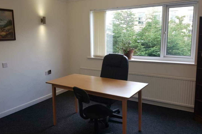 Office to let in Woodhill Street, Bury