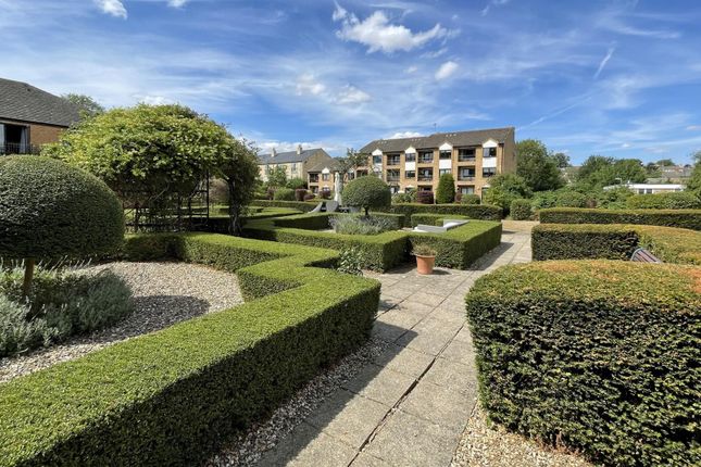 Flat for sale in Welland Mews, Stamford