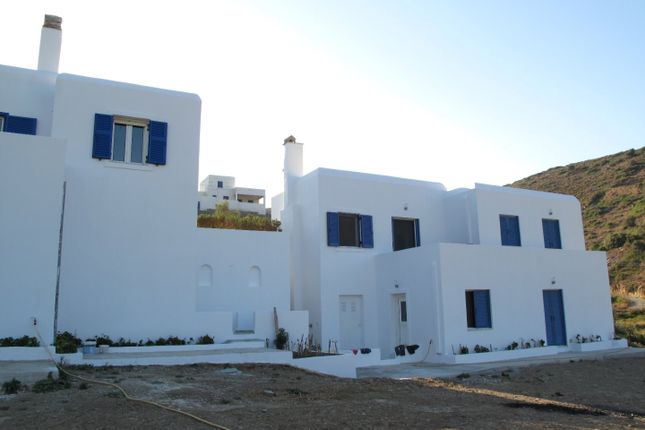 Villa for sale in Gavrio 845 01, Greece