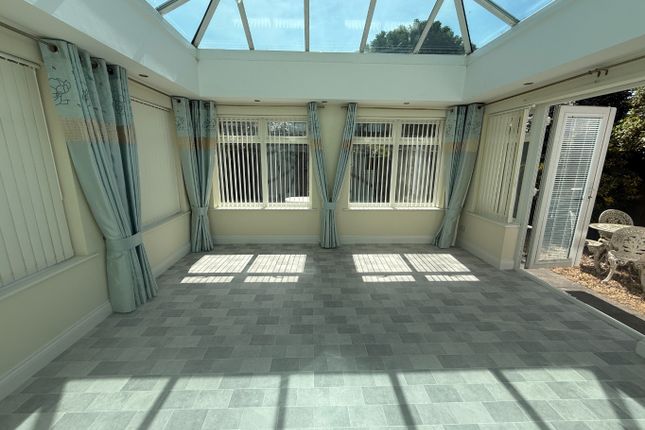 11 Coral Reef Close, Eastbourne, East Sussex photo 2