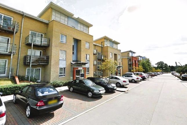 2-bed flat on 13A, Wellspring Crescent, Wembley, £350,000