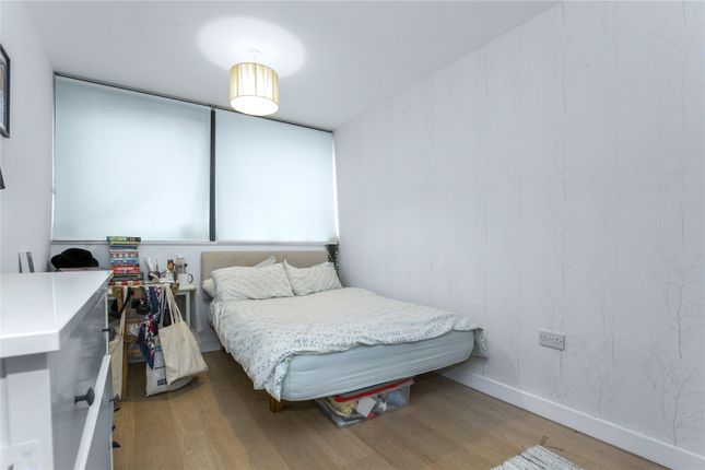 Flat 420, 22, Amelia Street, London photo 3