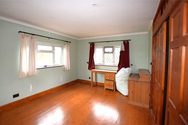 Lynch Hill Cottage,, Waterbrook Road, Hampshire photo 4