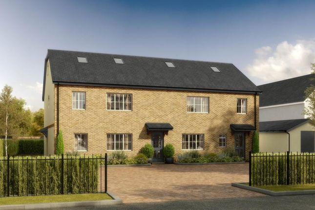 Thumbnail Flat for sale in Flat 5 Burford Road, Carterton, Oxfordshire