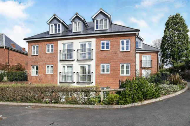 Thumbnail Flat for sale in Clementine Court, Upton St. Leonards, Gloucester