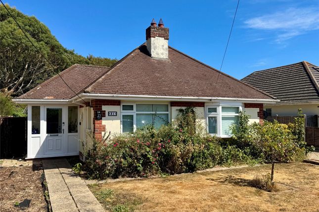 2-bed house on 21, High Ridge Crescent, New Milton, £425,000