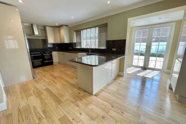 1, Barrowfield Drive, Hove photo 3